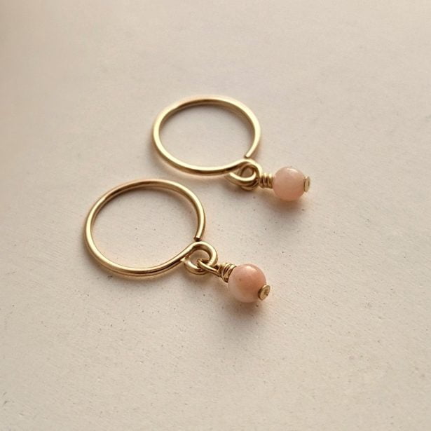 Anneaux d'oreilles avec opale rose - Peasejewelry