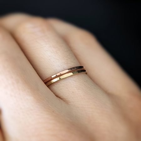 Bague finement martelée - Peasejewelry