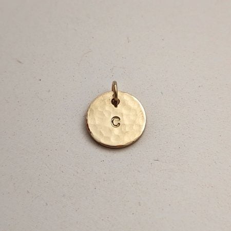 Disque martelé | Moyen (9,5 mm) - Peasejewelry