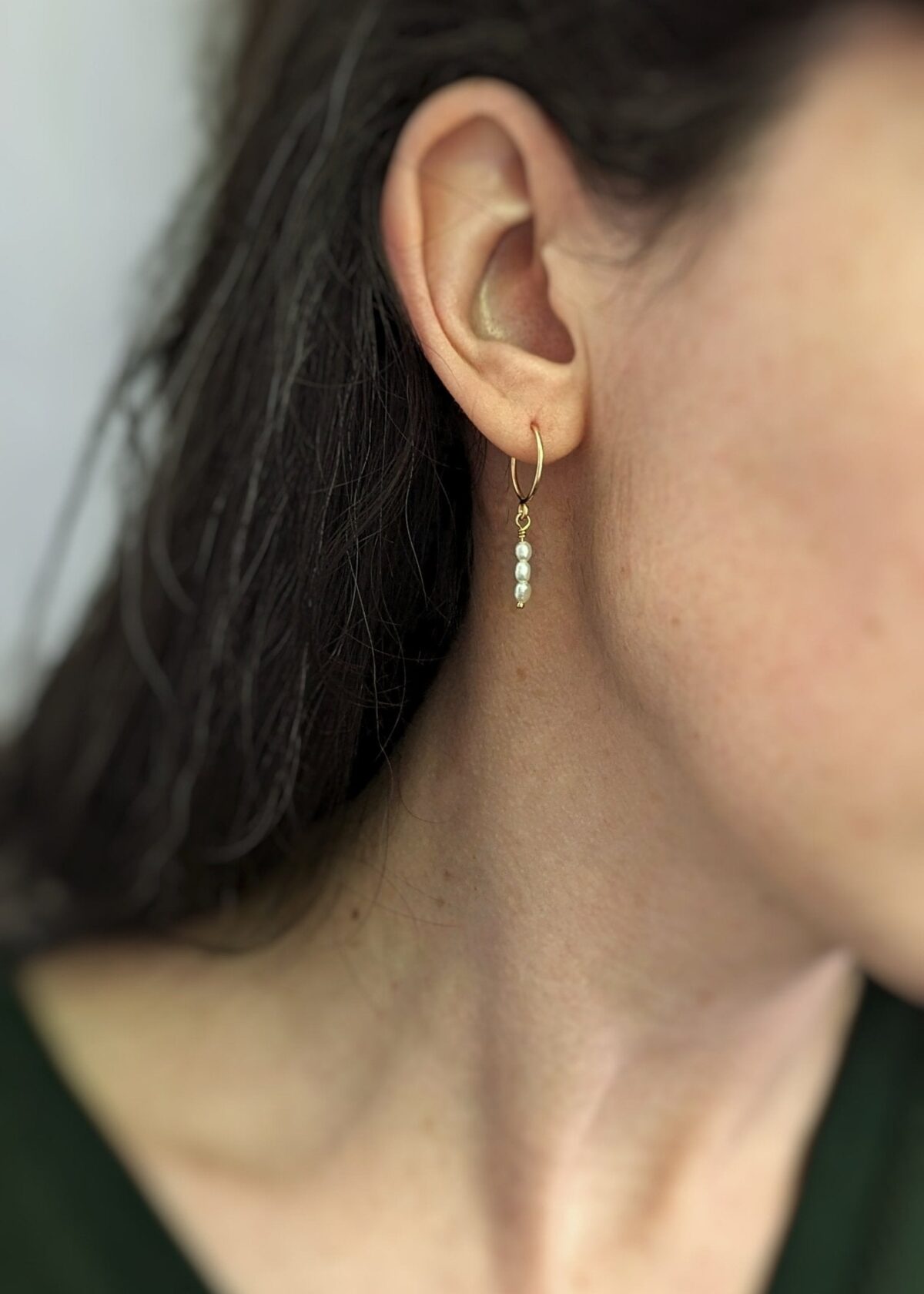 Dormeuses Adrienne - Barre de perles baroques - Peasejewelry